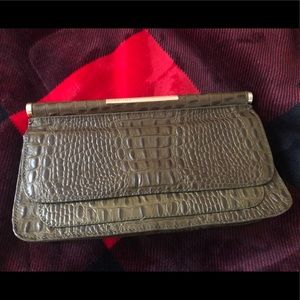 BcBgmax alligator print clutch bag - green/brown